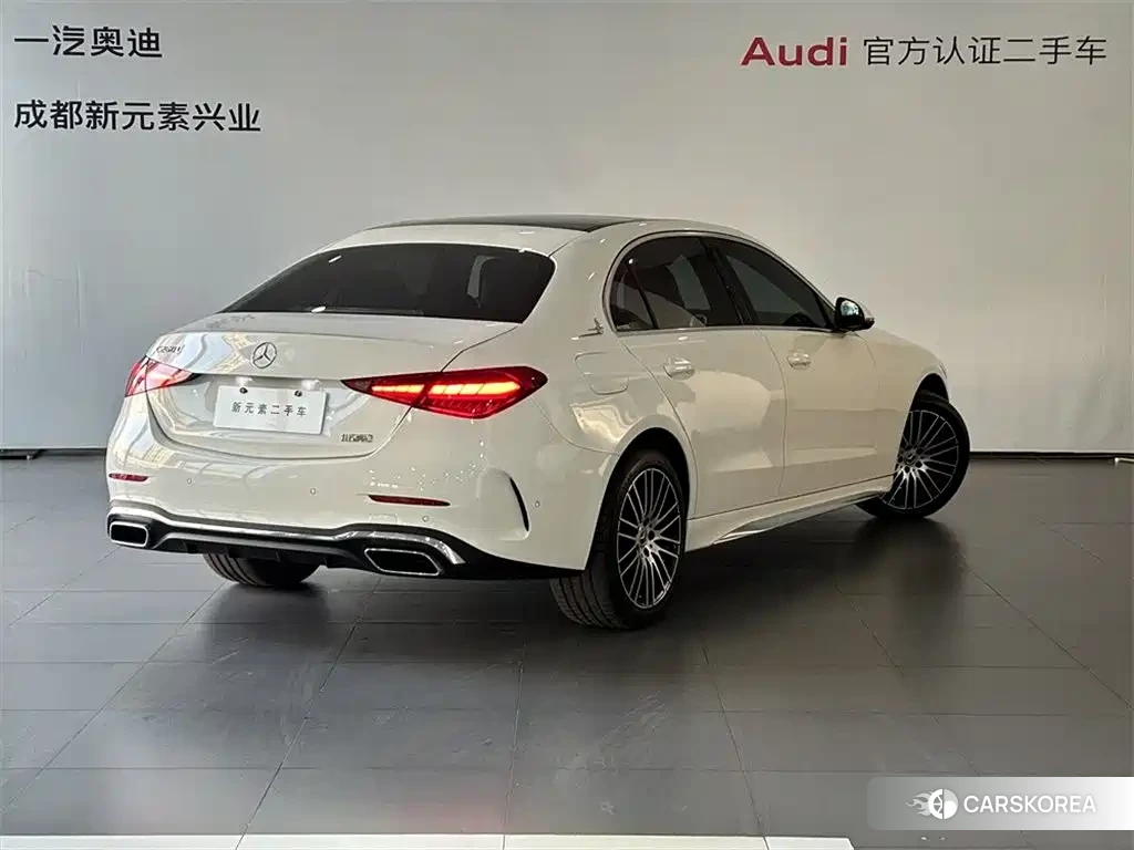 Mercedes-Benz C-class 2024 Белый из Китая, фото 2