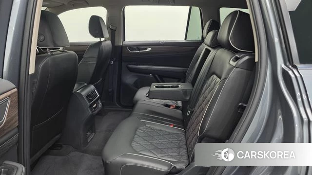 Volkswagen Atlas 2025 Серый из Кореи, фото 2