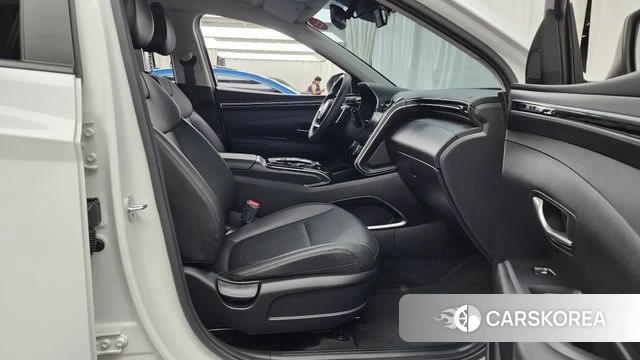 Hyundai Tucson (NX4) 2022 Белый из Кореи, фото 2