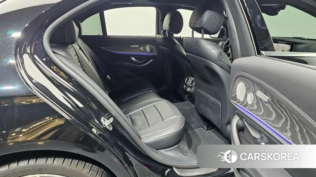 Mercedes-Benz E-Class W213 id 3965510 из Кореи 2