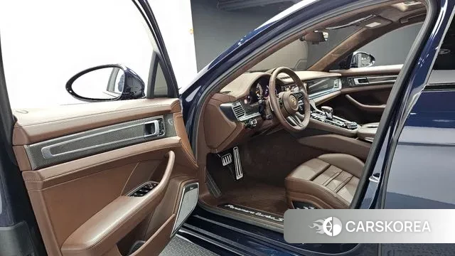 Porsche Panamera (971) 2021 Синий из Кореи, фото 2