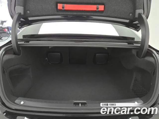 Volvo S90 2023 Черный из Кореи, фото 2