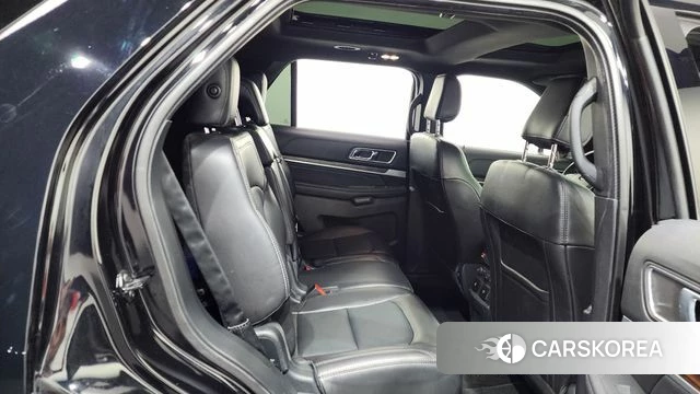 Ford Explorer 2018 Черный из Кореи, фото 2