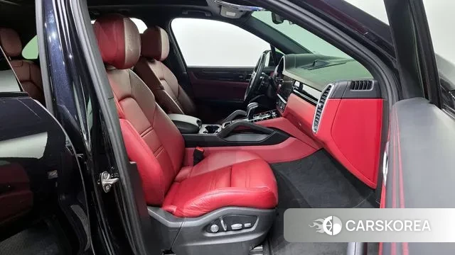 Porsche Cayenne (PO536) 2020 Черный из Кореи, фото 2