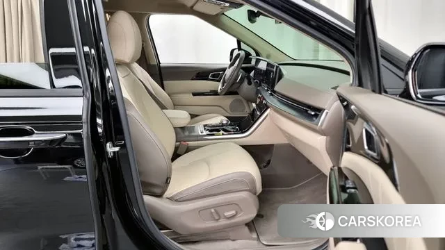 Kia Carnival 4th generation 2023 Черный из Кореи, фото 2