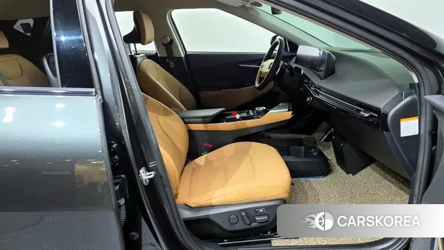 Kia EV6 2022 Серый из Кореи, фото 2