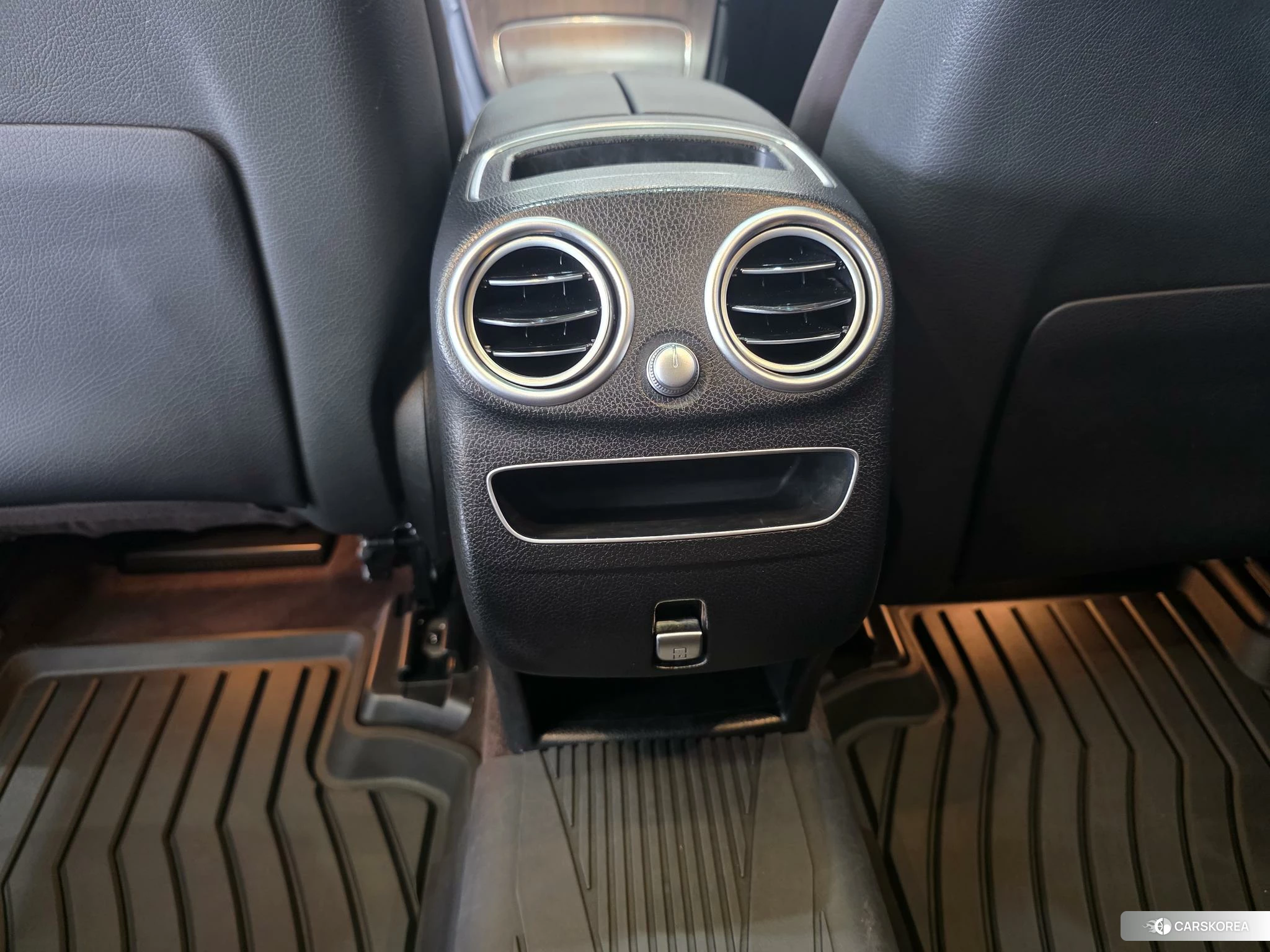Mercedes-Benz GLC 2021 Черный из Китая, фото 2