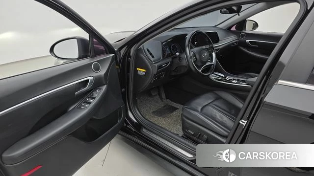 Hyundai Sonata (DN8) 2019 Черный из Кореи, фото 2