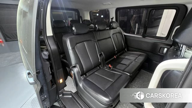 Hyundai Staria 2022 Серый из Кореи, фото 2