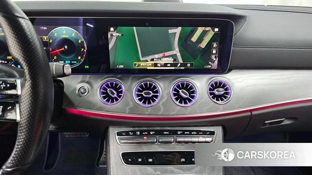 Mercedes-Benz E-Class W213 2022 Белый из Кореи, фото 2
