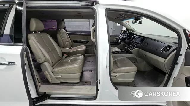 Kia All New Carnival 2018 Белый из Кореи, фото 2