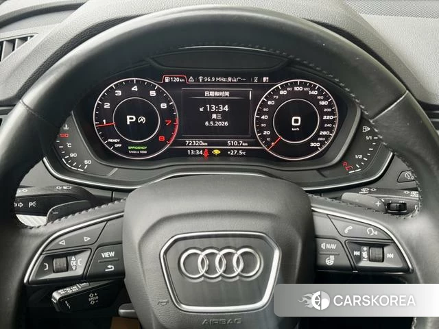 Audi Q5L 2021 Черный из Китая, фото 2