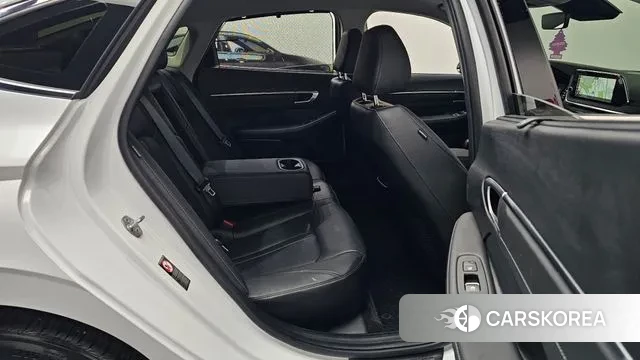 Hyundai Sonata (DN8) 2023 Белый из Кореи, фото 2