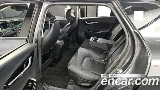 Kia EV6 2023 Серый из Кореи, фото 2