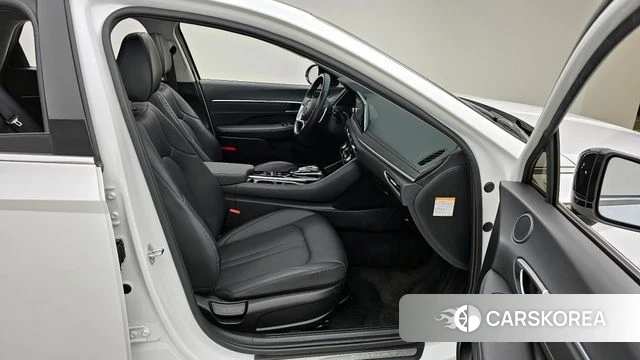 Hyundai Sonata Hybrid (DN8) 2022 Белый из Кореи, фото 2