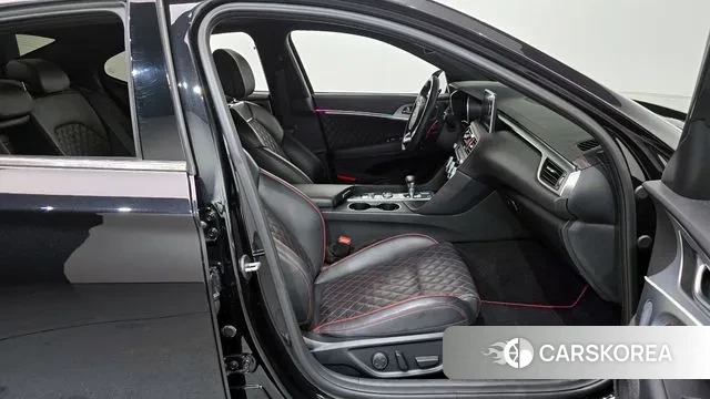 Genesis G70 2019 Черный из Кореи, фото 2