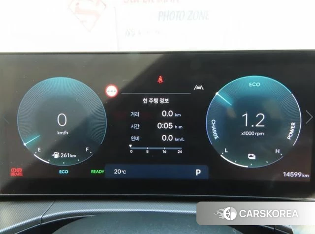 Hyundai Santa Fe (MX5) 2025 Серебристо-серый из Кореи, фото 2