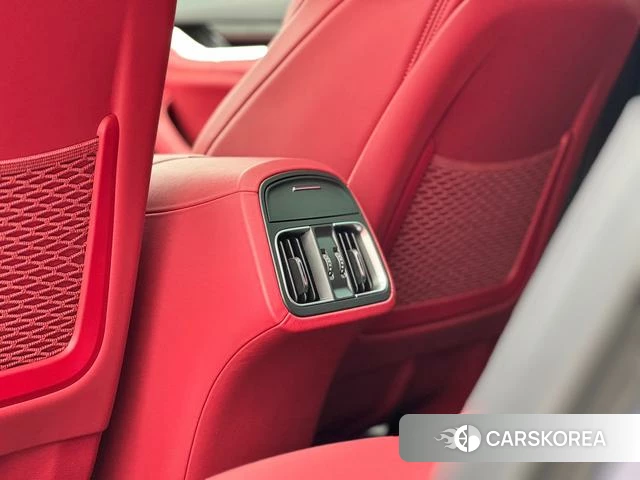 Maserati Levante 2021 Синий из Китая, фото 2