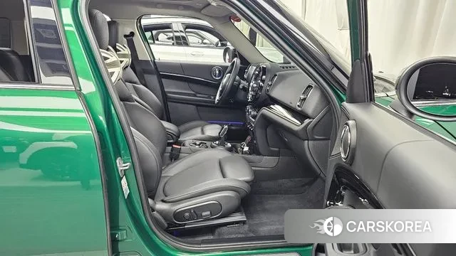 Mini Cooper Countryman 2020 Зеленый из Кореи, фото 2