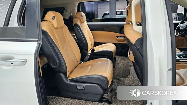 Kia Carnival 4th generation 2021 Белый из Кореи, фото 2