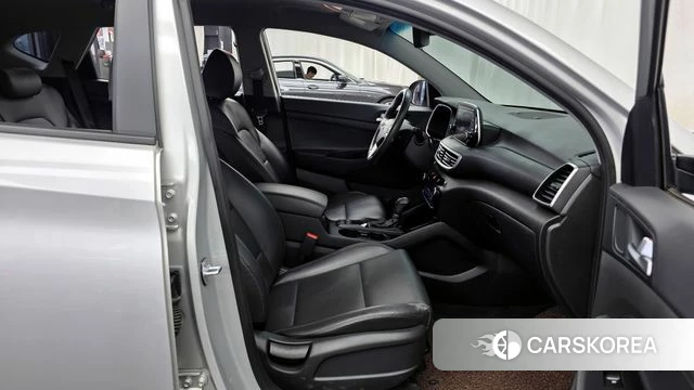 Hyundai All New Tucson 2019 Серебряный из Кореи, фото 2