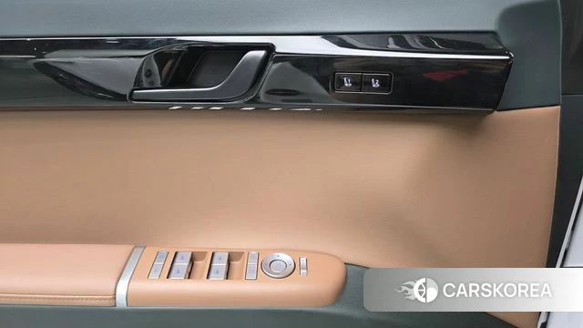 Hyundai Grandeur Hybrid (GN7) 2025 Белый из Кореи, фото 2