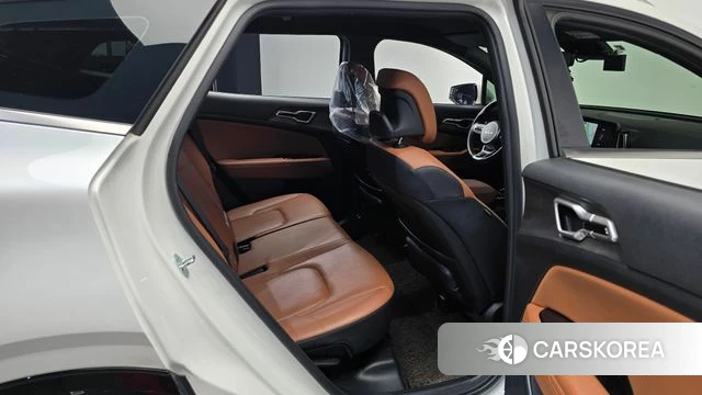 Kia Sportage 5th Generation 2022 Белый из Кореи, фото 2