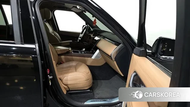 Land Rover Range Rover 5th Generation 2023 Черный из Кореи, фото 2