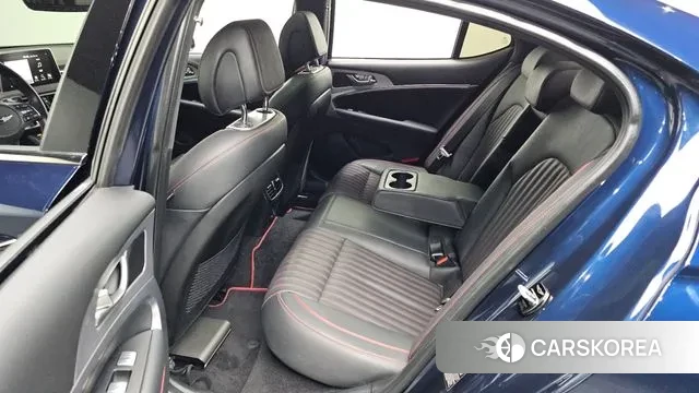 Genesis G70 2018 Синий из Кореи, фото 2