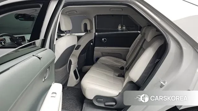 Hyundai Ionic 5 2022 Серебристо-серый из Кореи, фото 2