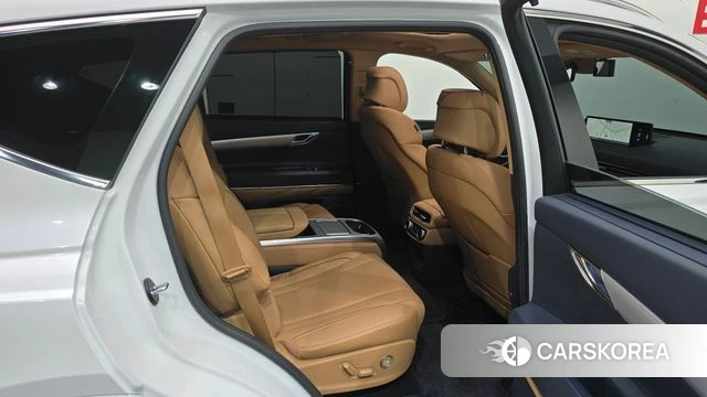 Genesis GV80 2023 Белый из Кореи, фото 2