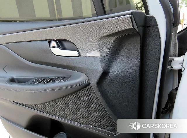 Hyundai The New Santa Fe 2020 Серебристо-серый из Кореи, фото 2