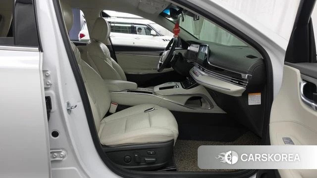 Hyundai The New Grandeur IG Hybrid 2022 Белый из Кореи, фото 2