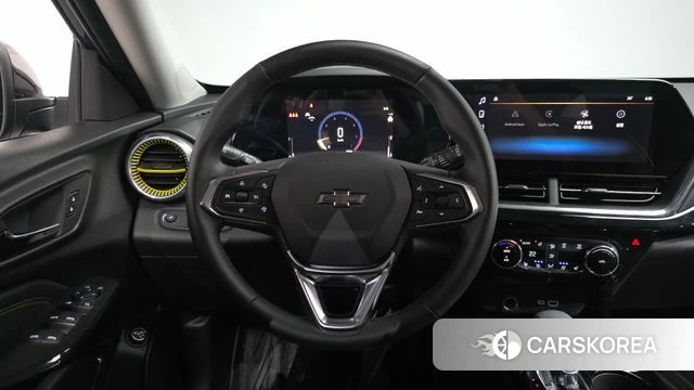 Chevrolet (GM Daewoo) Trax Crossover 2024 Черный из Кореи, фото 2