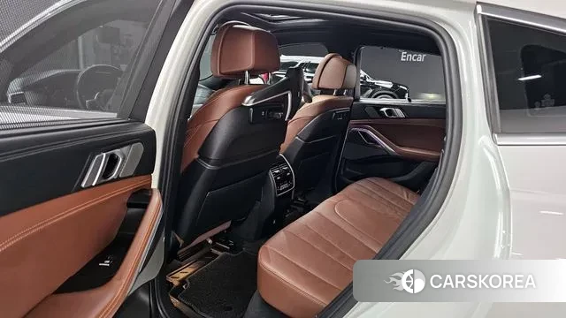 BMW X6 (G06) 2021 Белый из Кореи, фото 2