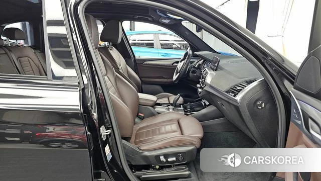 BMW X3 (G01) 2018 Черный из Кореи, фото 2