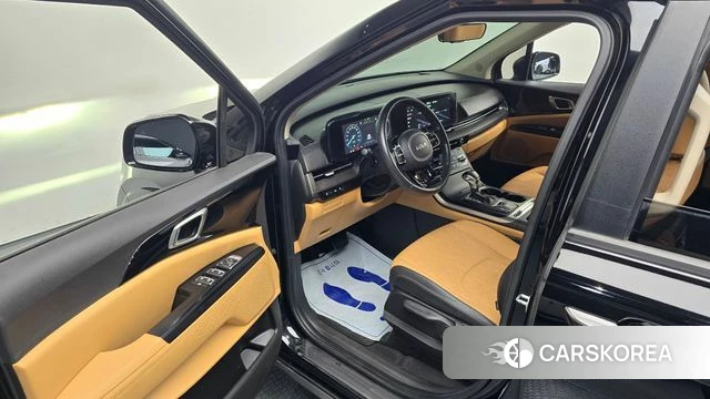 Kia Carnival 4th generation 2022 Черный из Кореи, фото 2