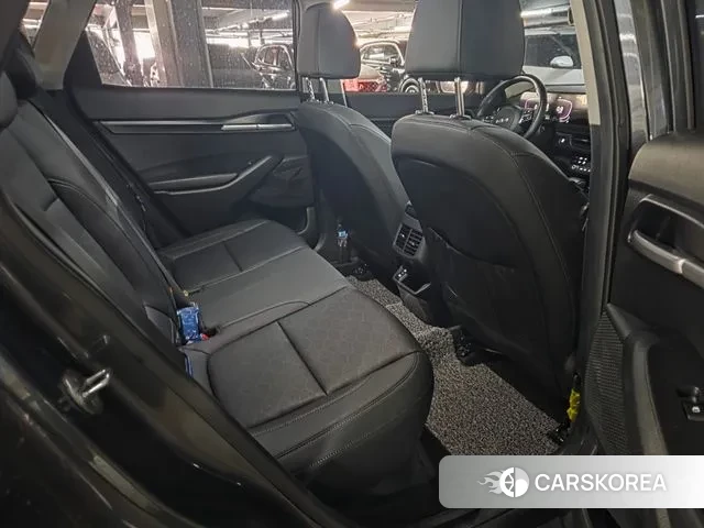 Kia The New Seltos 2023 Серый из Кореи, фото 2