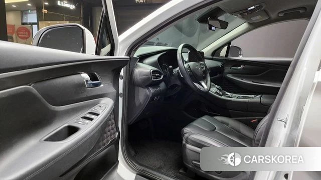 Hyundai The New Santa Fe 2022 Белый из Кореи, фото 2