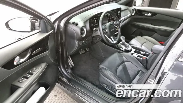 Kia The New K3 2nd generation 2022 Серый из Кореи, фото 2