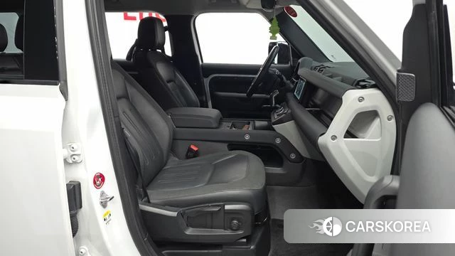 Land Rover Defender (L663) 2020 Белый из Кореи, фото 2