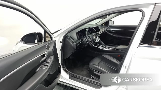 Hyundai Sonata (DN8) 2022 Белый из Кореи, фото 2