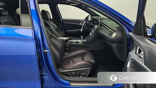 Genesis G70 2018 Синий из Кореи, фото 2