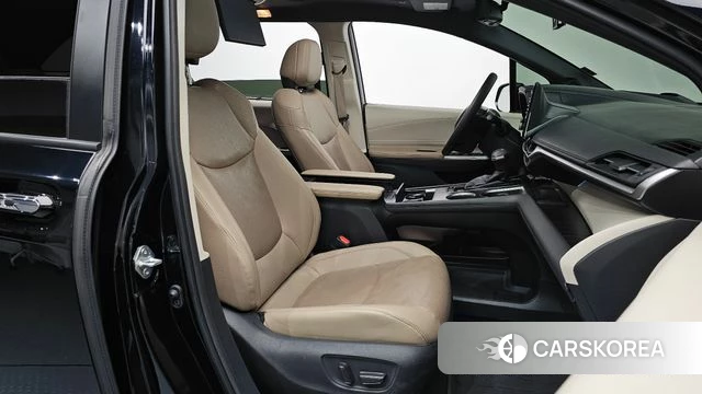 Toyota Sienna 4th Generation 2022 Черный из Кореи, фото 2