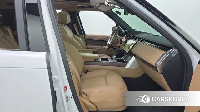 Land Rover Range Rover 5th Generation 2024 Белый из Кореи, фото 2