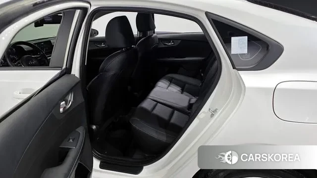 Kia Come New K3 2021 Белый из Кореи, фото 2