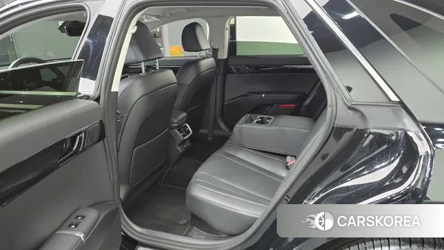 Hyundai Grandeur Hybrid (GN7) 2023 Черный из Кореи, фото 2