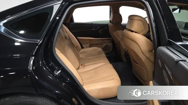 Genesis G80 (RG3) 2022 Черный из Кореи, фото 2