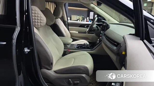 Kia Carnival 4th generation 2021 Черный из Кореи, фото 2