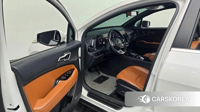 Kia Sportage 5th Generation 2022 Белый из Кореи, фото 2